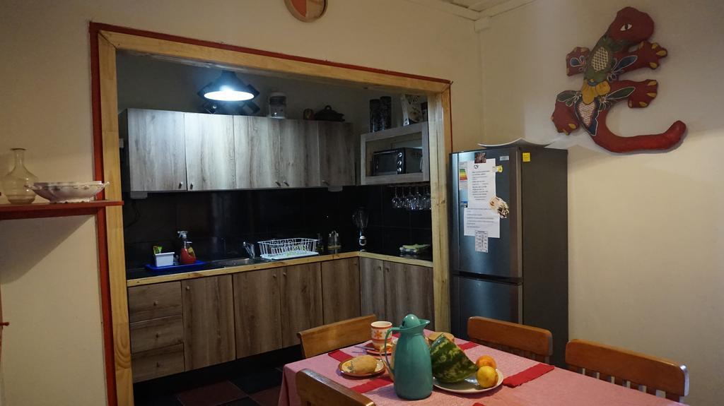 Hostal Mirenart Valparaíso Εξωτερικό φωτογραφία